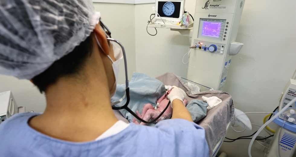 Parto de gestante com gravidez de risco no HM