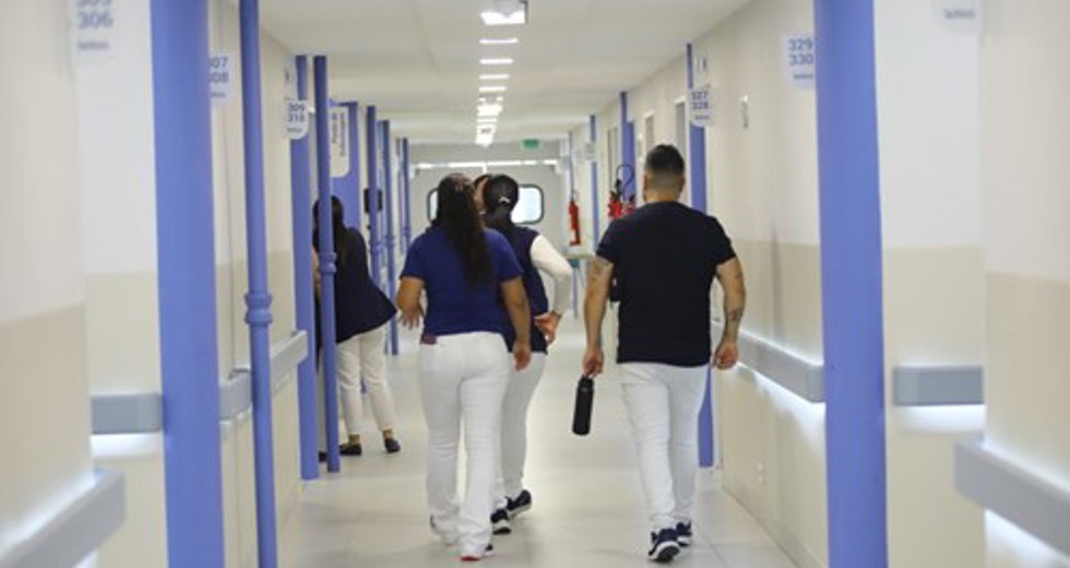 Entrega da modernização da Clínica 3 no HM