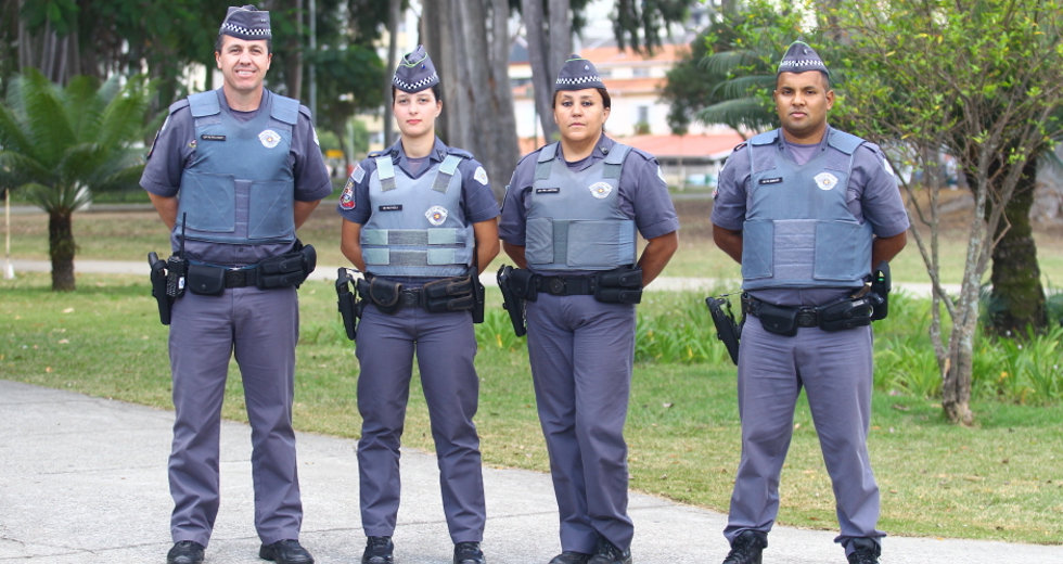cv__7258_claudio_vieira.jpg