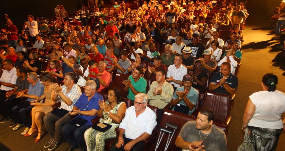 cv__0899_claudio_vieira.jpg