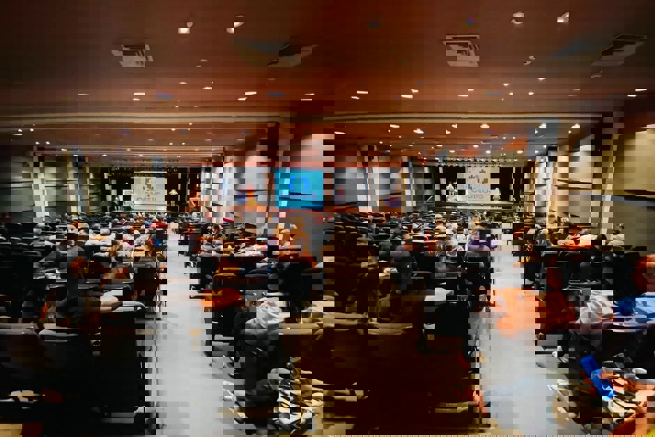 conferencia.jpeg