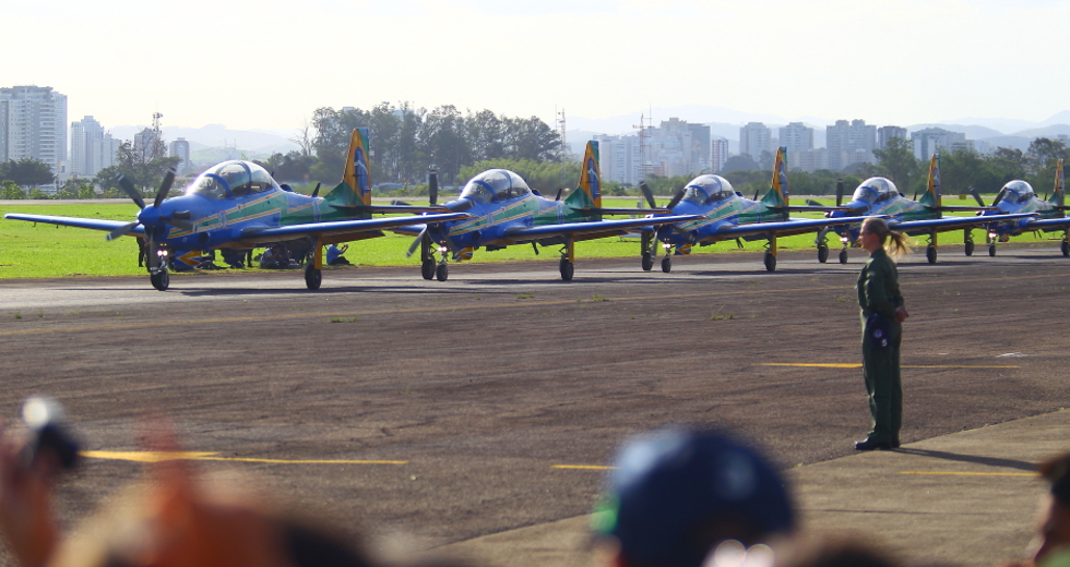 cv__6568-claudio_vieira.jpg