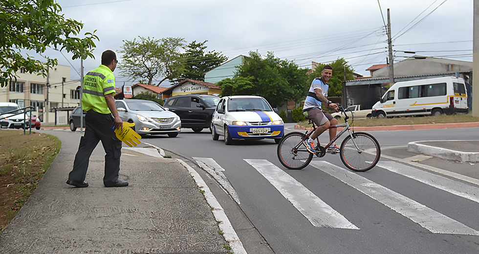 campanha-sinal-de-gentileza-avenida-salinas-23-10-2019-lucas-cabral-02.jpg