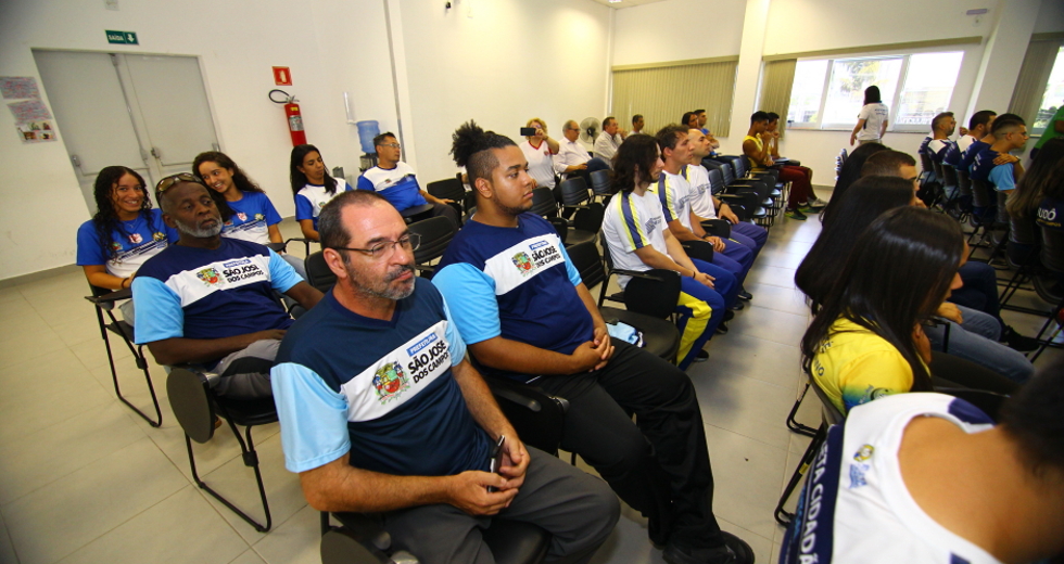 cv__7242-claudio_vieira.jpg