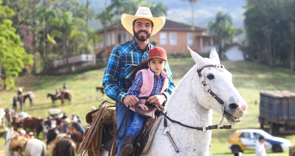 cv__4321-claudio_vieira.jpg