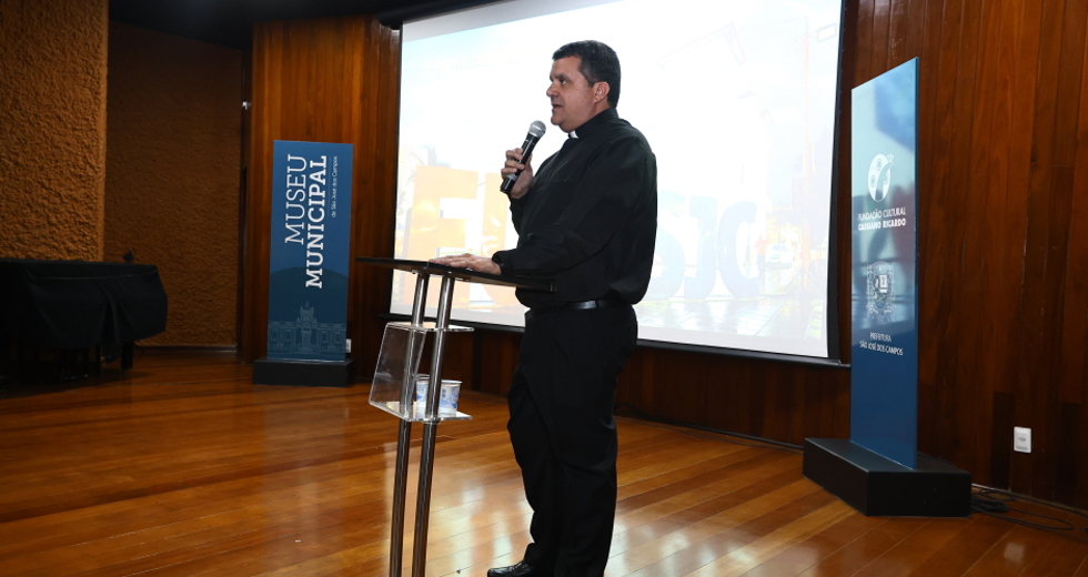 Lançamento do Guia Católico de SP e dos Roteiros Religiosos do City Tour no Auditório Museu Municipal. Foto: Claudio Vieira/PMSJC 01-10-2025
