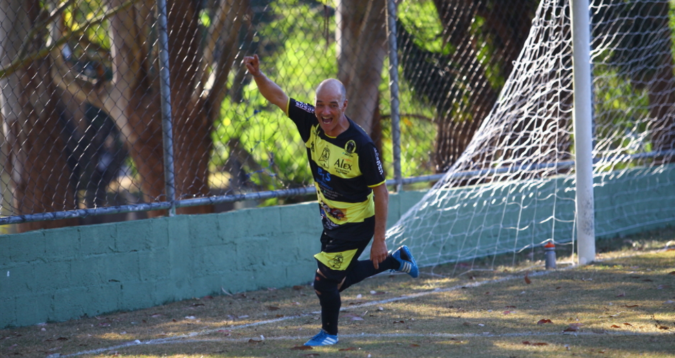 cv__1883_claudio_vieira.jpg