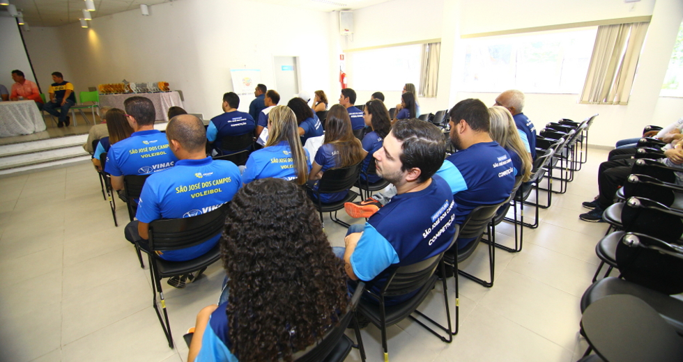 cv__7245-claudio_vieira.jpg