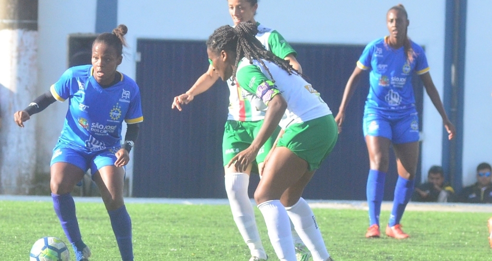 final-futebol-feminino-sj-campeao-17.jpg