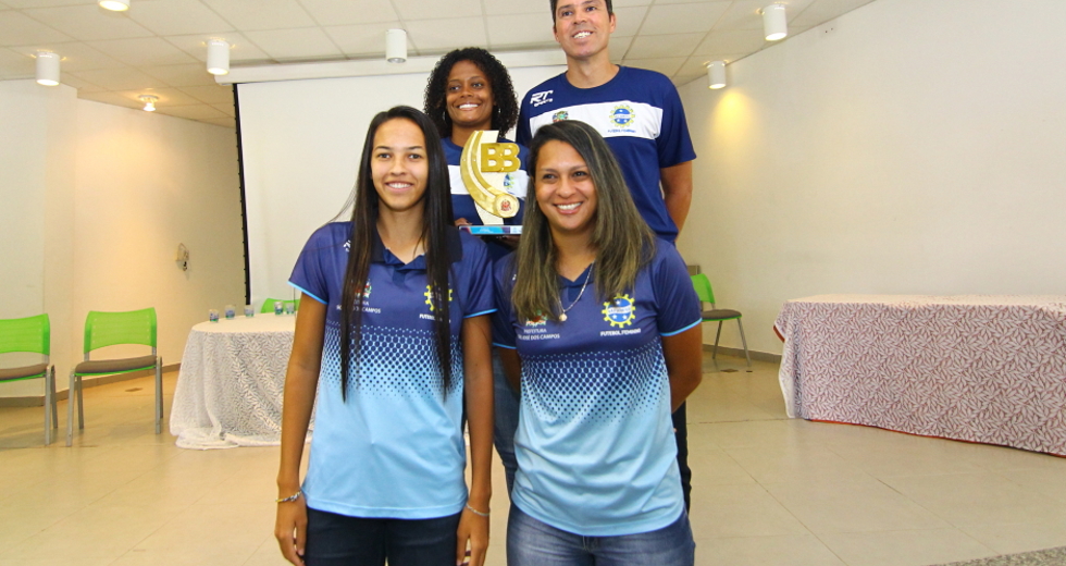 cv__7418-claudio_vieira.jpg