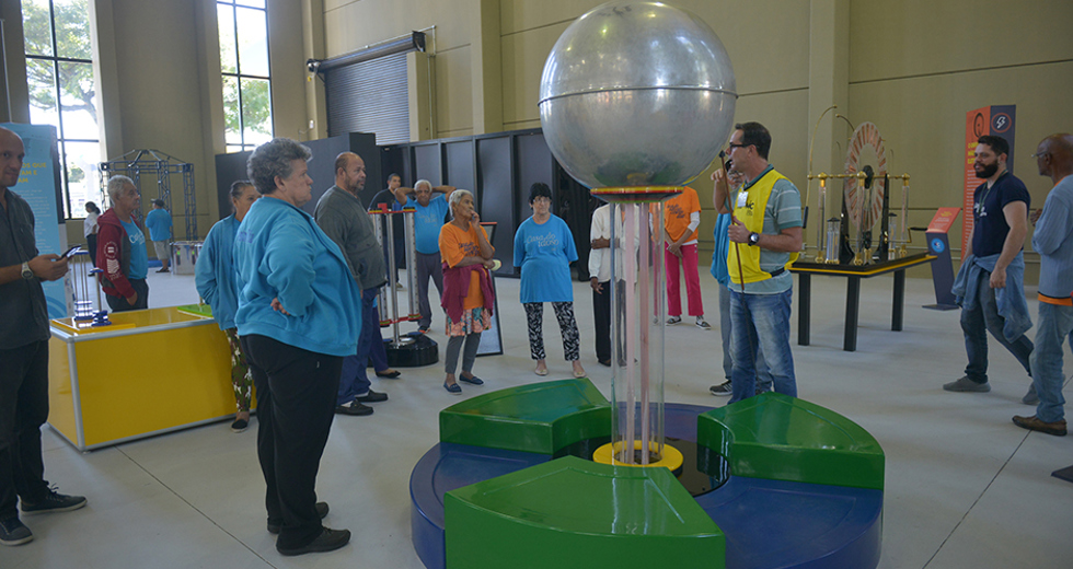 visita-casa-do-idoso-ao-museu-interativo-de-ciencias-20-05-2019-lucas-cabral-15.jpg