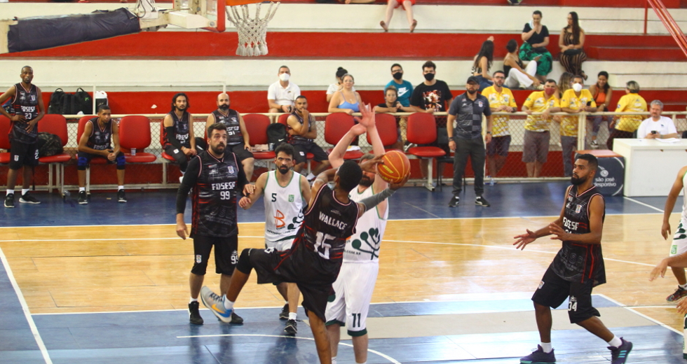cv__4633_claudio_vieira.jpg