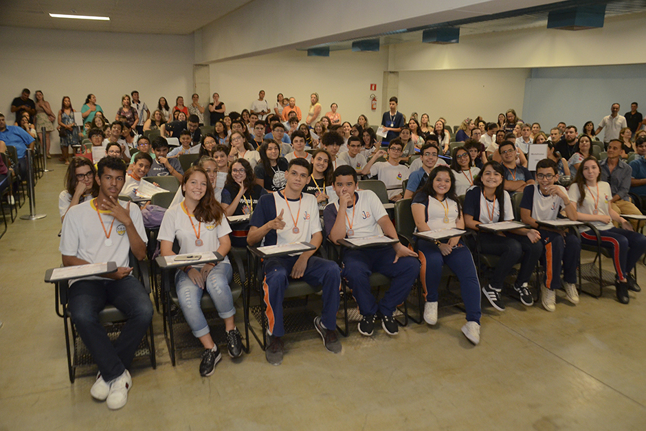 entrega-medalhas-olimpiadas-oba-e-oimsf-21-11-2019-lucas-cabral-67.jpg