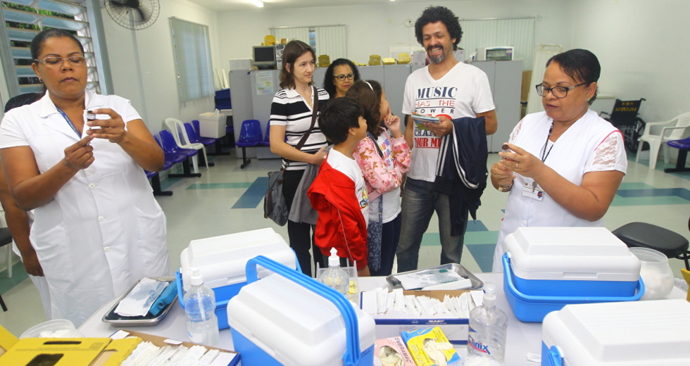 vacinac-a-o_ubs_jd_satelite-14-claudio_vieira.jpg
