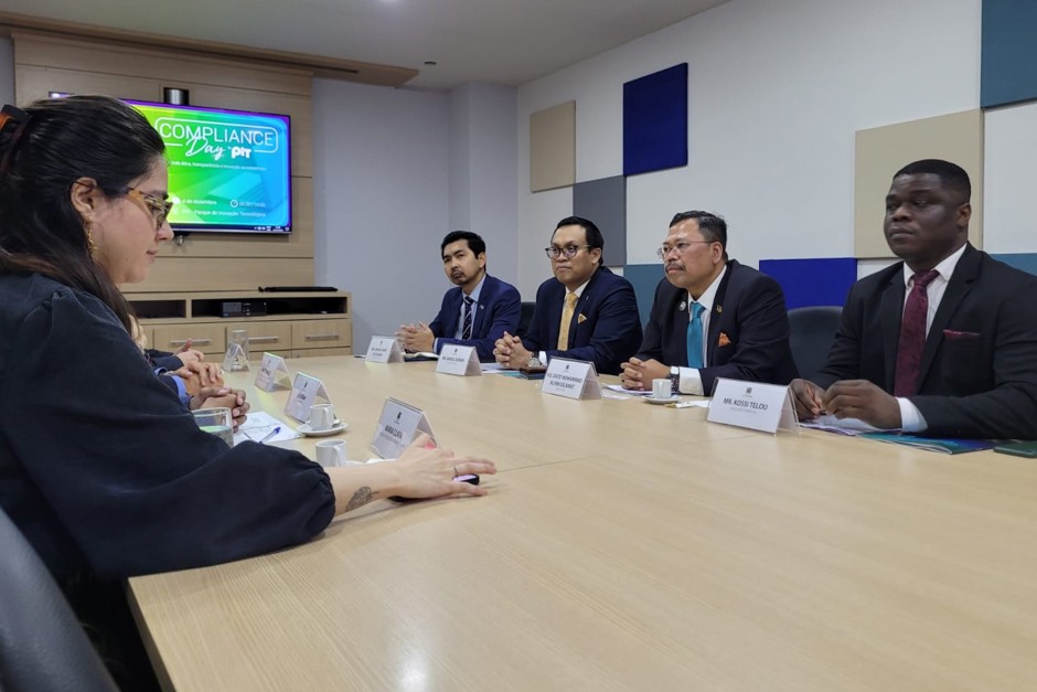 Representantes da Malasia