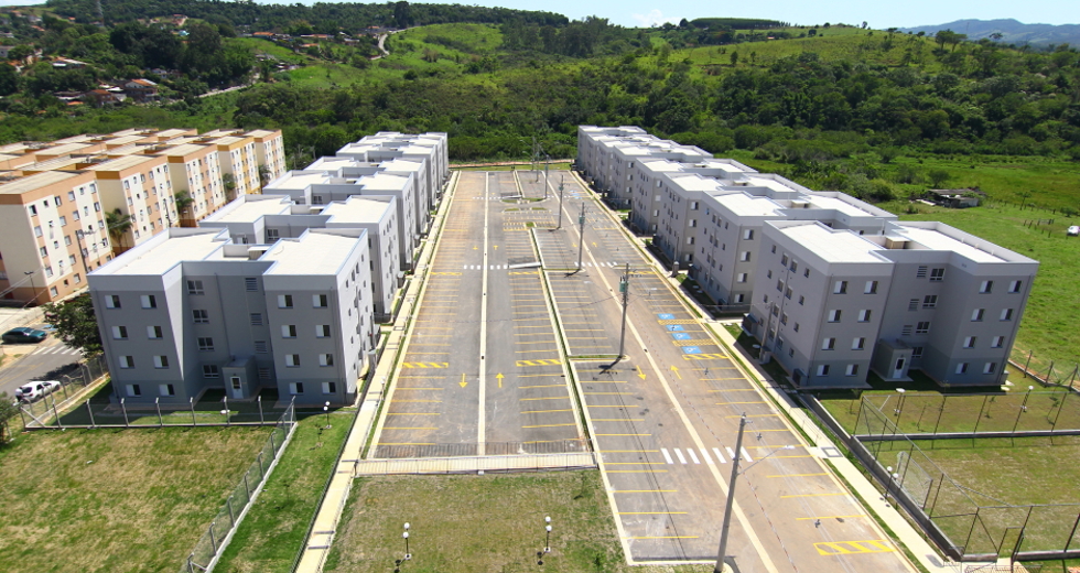 cv__9104_claudio_vieira.jpg