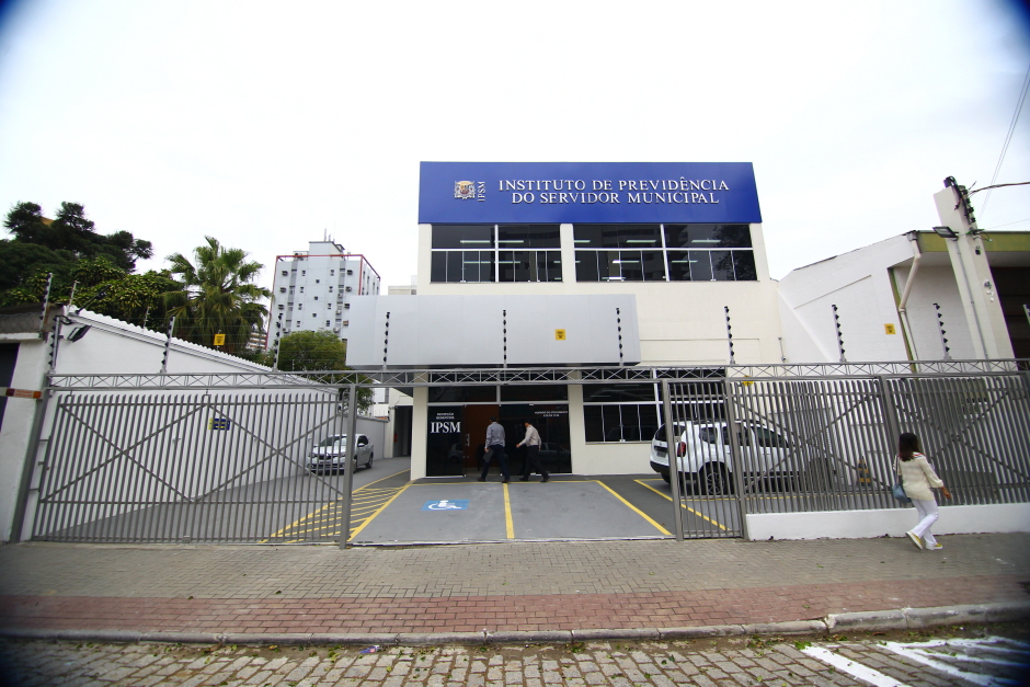 cv__5562-claudio_vieira.jpg