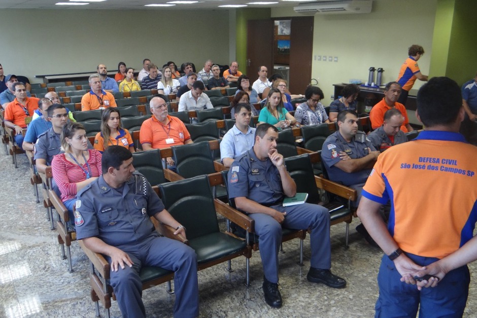 defesa-civil-reuniao-1.jpg