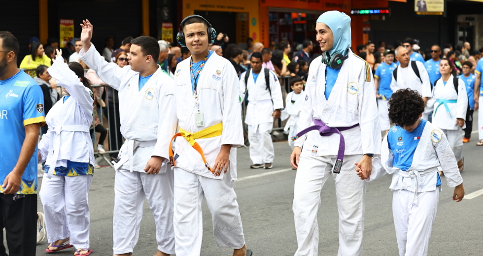 7 de Setembro Dia da Independência - Desfile cívico-militar na Rua 15 de Novembro. Foto: Claudio Vieira/PMSJC 07-09-2025