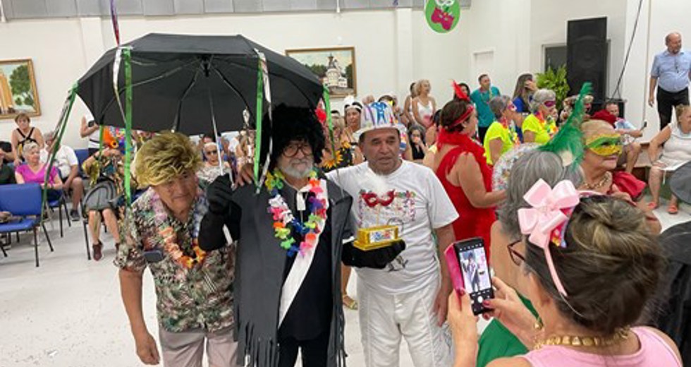 Concurso de fantasias de Carnaval na Casa do Idoso Centro