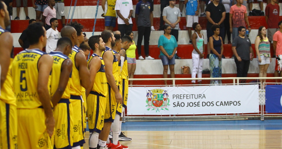 liga_ouro_basquete_02-claudio_vieira.jpg