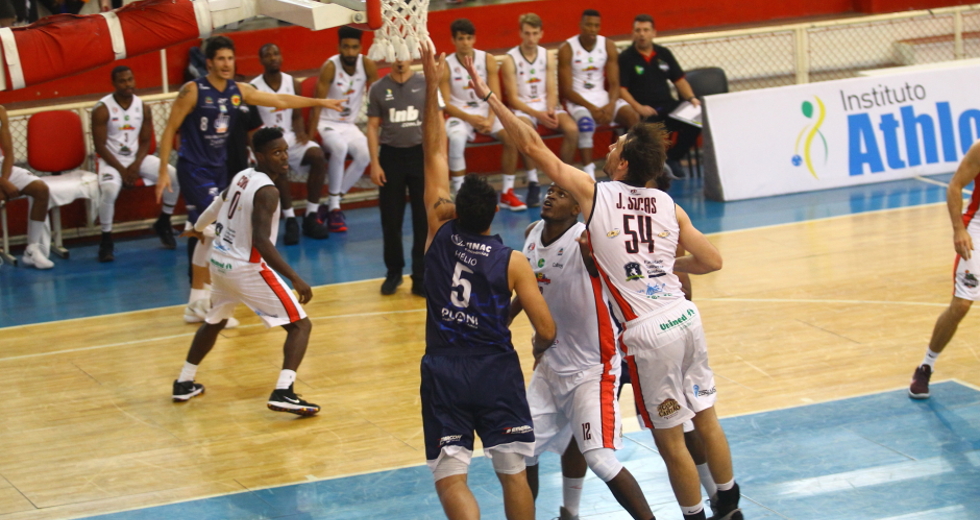 cv__1372-claudio_vieira.jpg