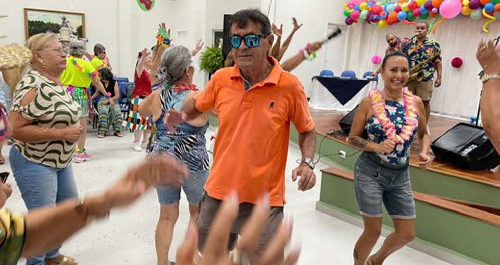 Concurso de fantasias de Carnaval na Casa do Idoso Centro
