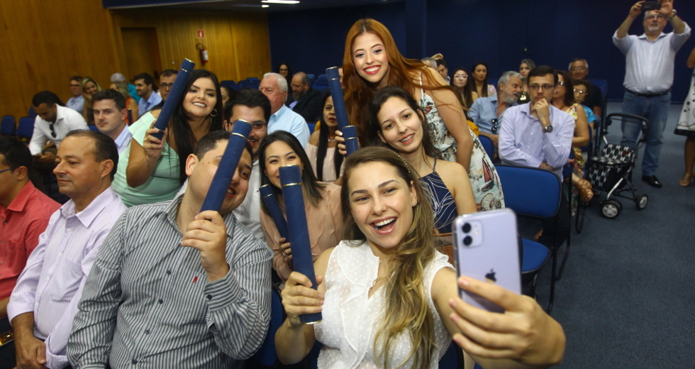 cv__7918_claudio_vieira.jpg