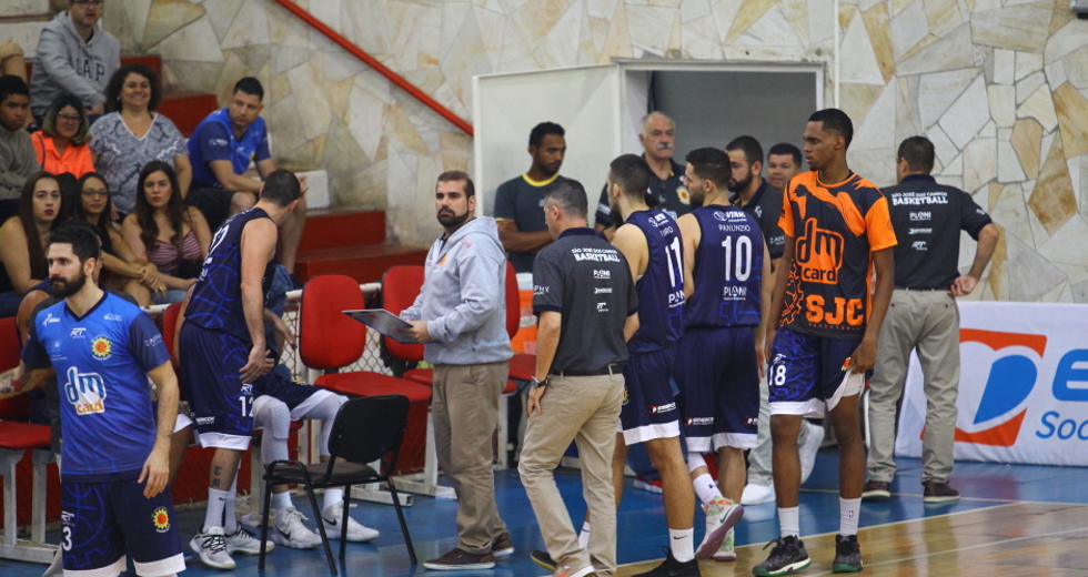 cv__1328-claudio_vieira.jpg