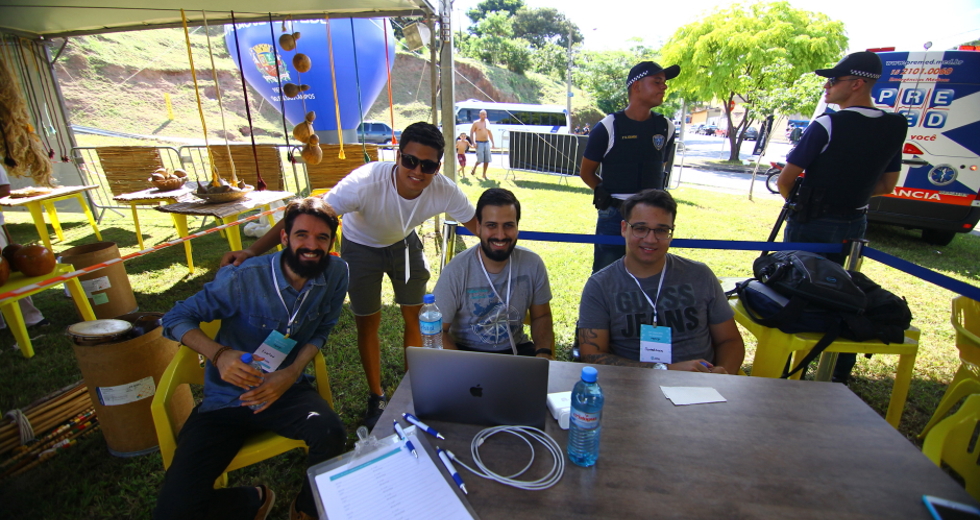 cv__5325-claudio_vieira.jpg