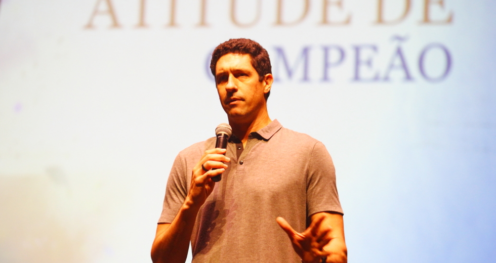 cv__7147_claudio_vieira.jpg