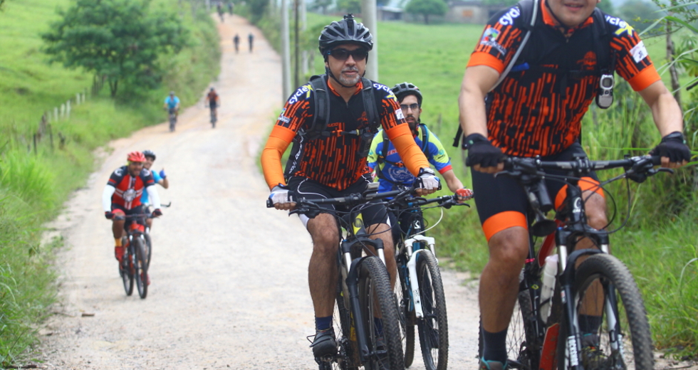 cv__3793_claudio_vieira.jpg