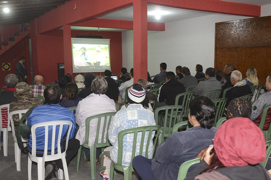 reuniao-sobre-regularizacao-bairro-aguas-da-prata-05-08-2019-lucas-cabral-19.jpg