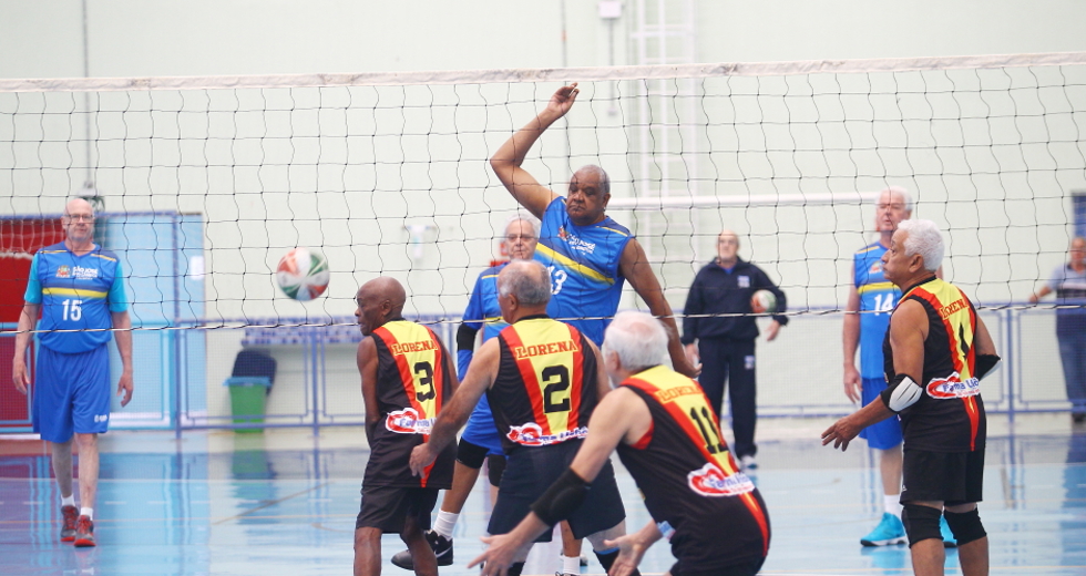 cv__8238_claudio_vieira.jpg