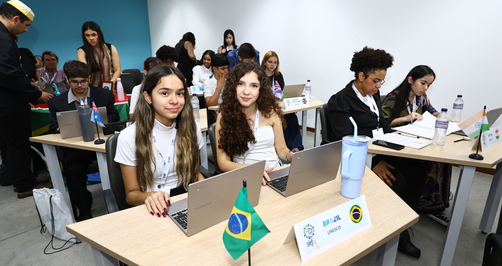 Debates globais e novas perspectivas marcam a abertura da SIEF 2025 