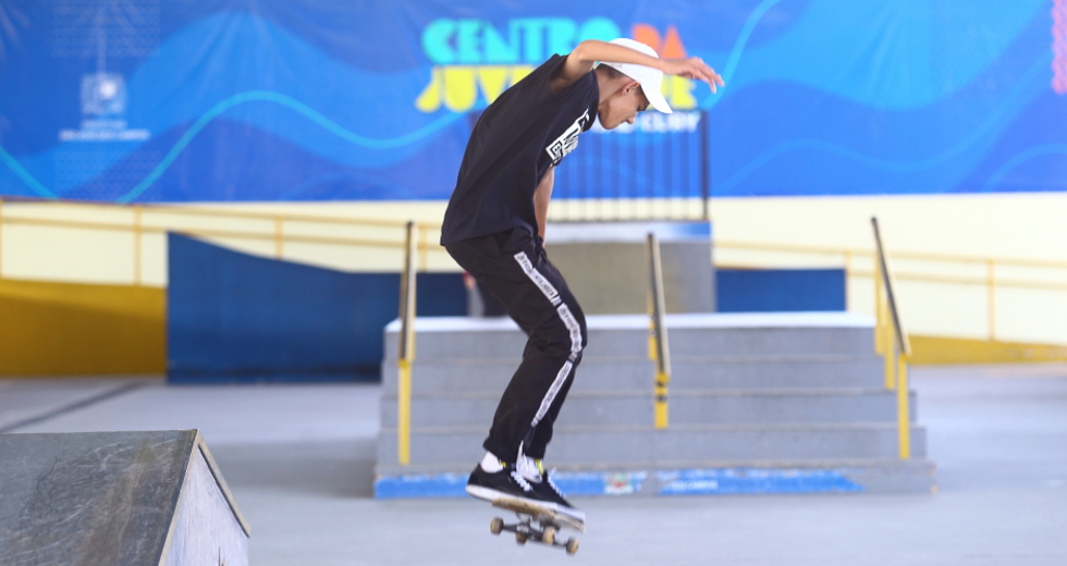 cv__9583_claudio_vieira.jpg