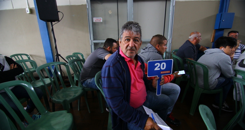 cv__2528-claudio_vieira.jpg