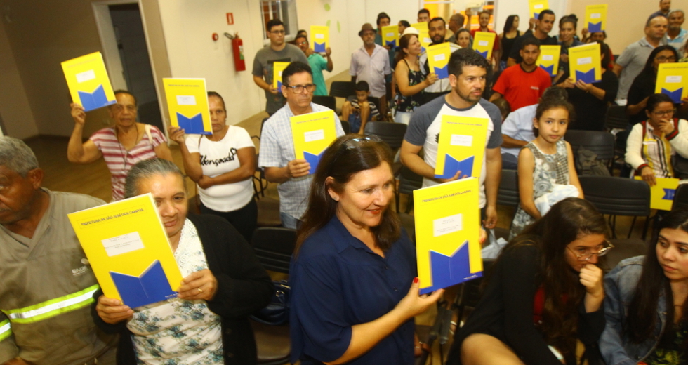 cv__8710_claudio_vieira.jpg