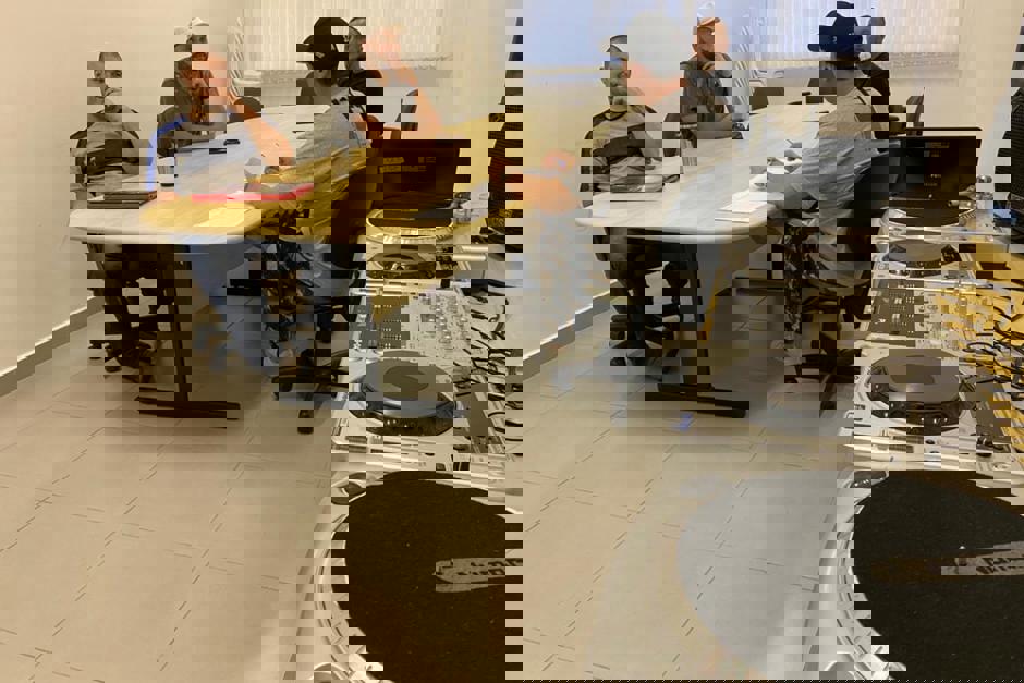 curso-dj-3.jpg