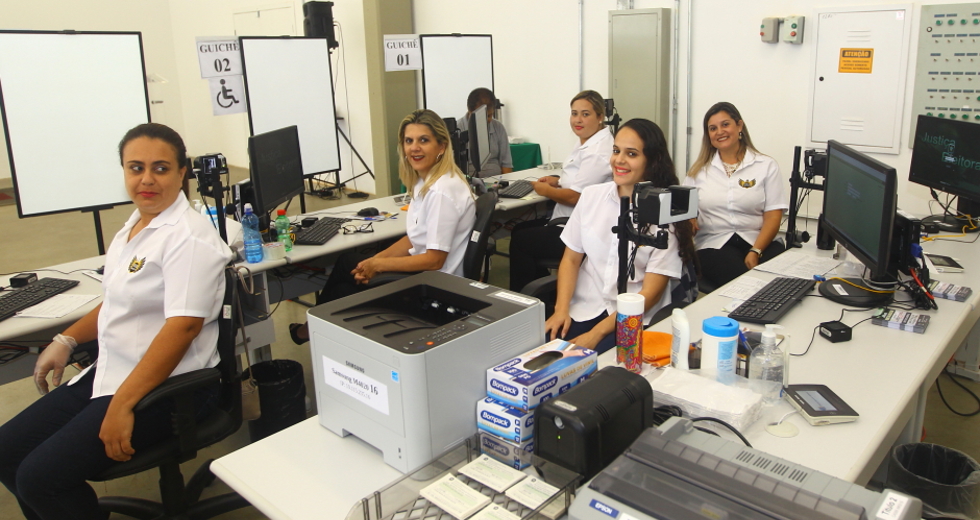 ponto_atendimento_eleitoral-03-claudio_vieira.jpg
