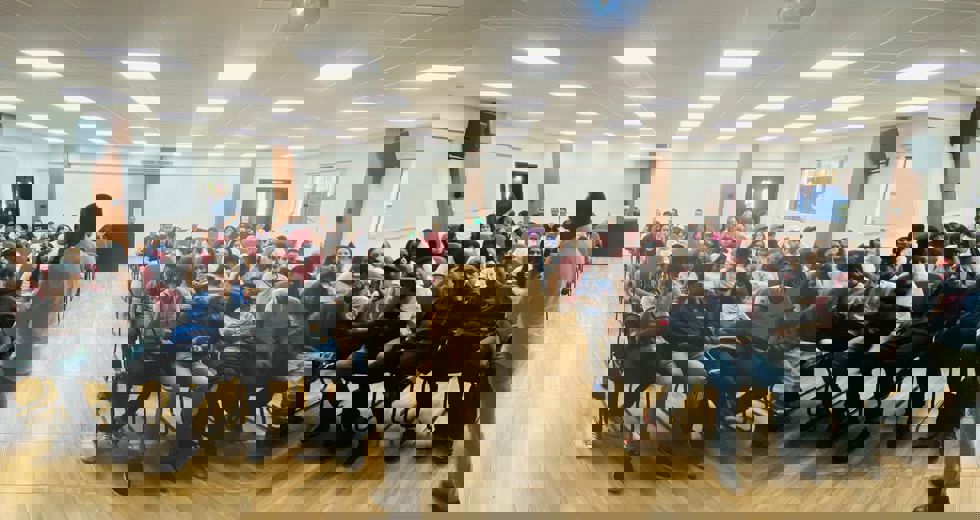 fundhas25.jpeg