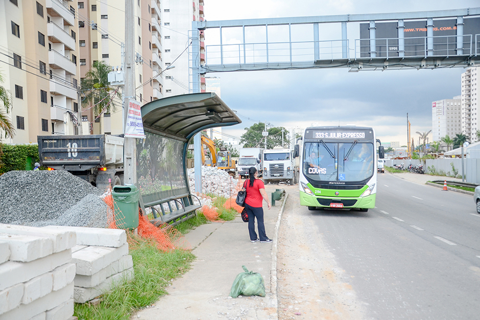 ponto-de-onibus-a-ser-desativado-jorge-zarur-23-04-2019-lucas-cabral-04.jpg