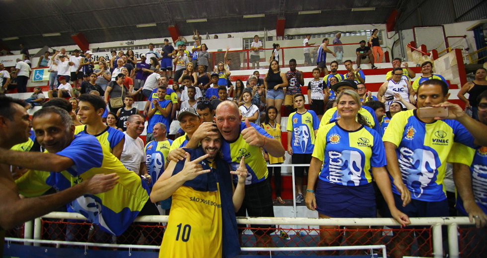 liga_ouro_basquete-82-claudio_vieira.jpg