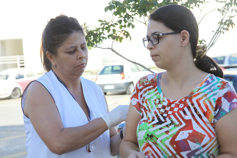 dia_d_vacinacao-04_beto_freitas.jpg