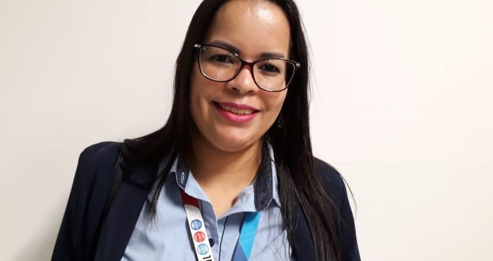 adriana-da-silva-cardoso.jpg