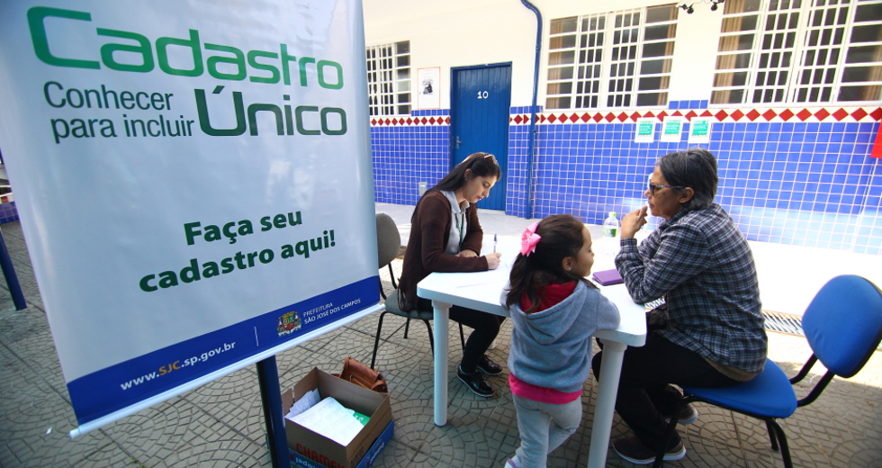 cv__8407_claudio_vieira.jpg