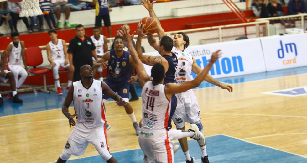 cv__1342-claudio_vieira.jpg