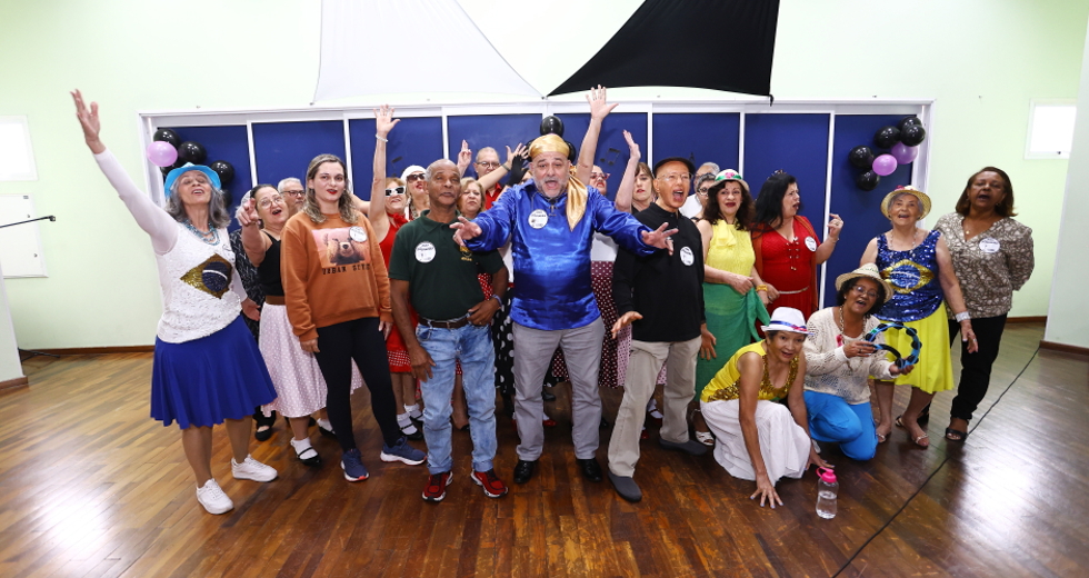 The Vovoice na Casa do Idoso Sul. Foto: Claudio Vieira/PMSJC 31-10-2025  