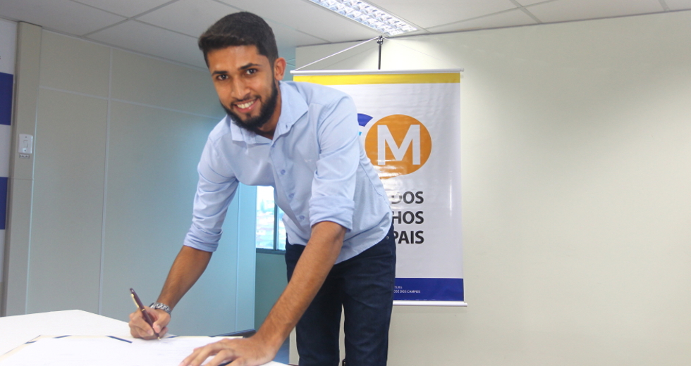 cv__9127_claudio_vieira.jpg