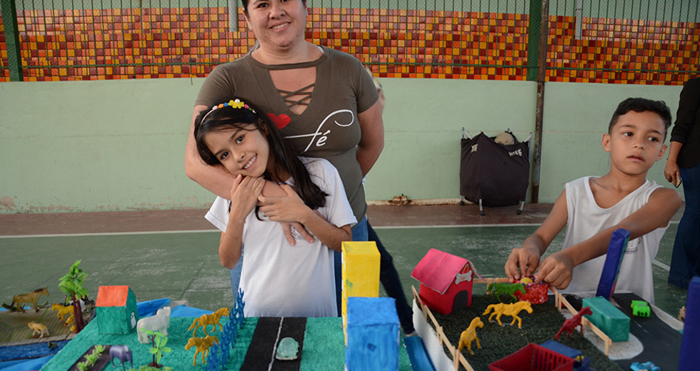 esposicao-maquetes-escola-municipal-aurea-cantinho-27-06-2019-lucas-cabral-12.jpg